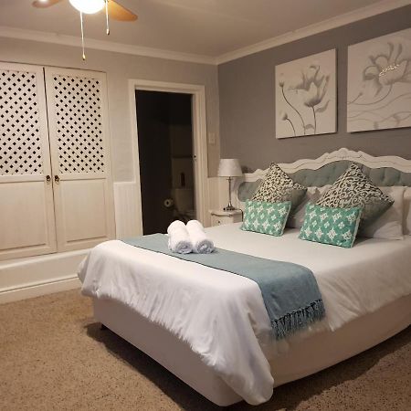Azure House Hotel Knysna Bagian luar foto